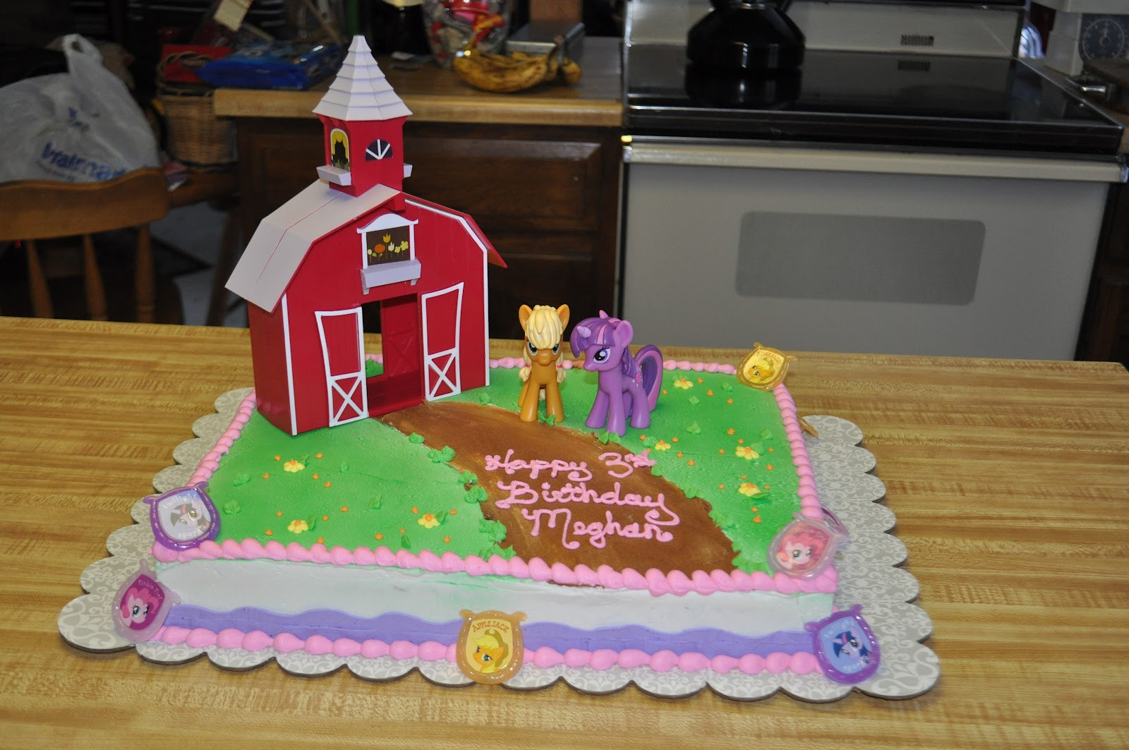Food City Birthday Cakes
 Prison City Cakes Using Bakery Kits on Cakes