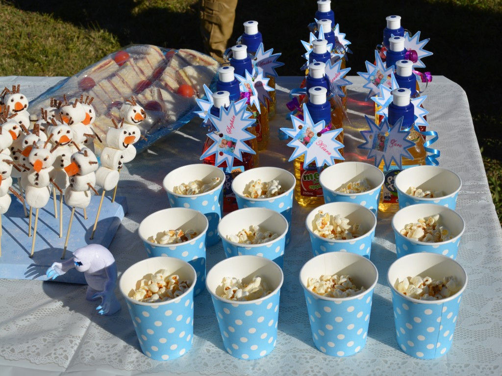 Food Ideas For Birthday Party At The Park
 Disney Frozen Party in the Park