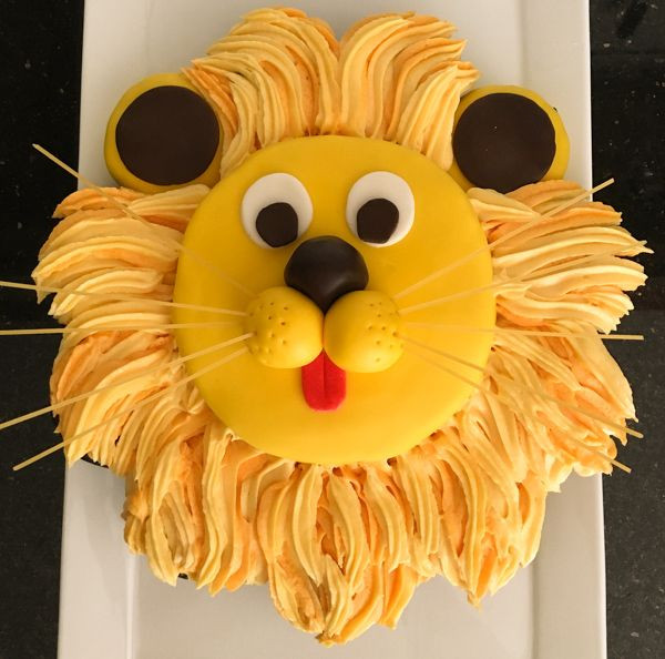 Food Lion Birthday Cakes
 Lion Cake … Lion cake ideas Pinterest