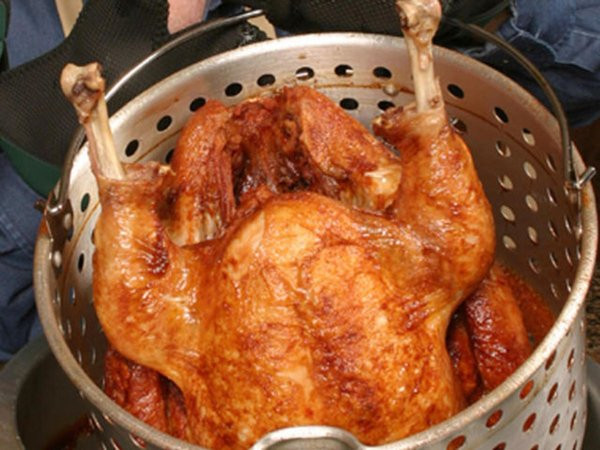 Fried Turkey For Thanksgiving
 6 Time Tested Turkey Cooking Methods for Thanksgiving