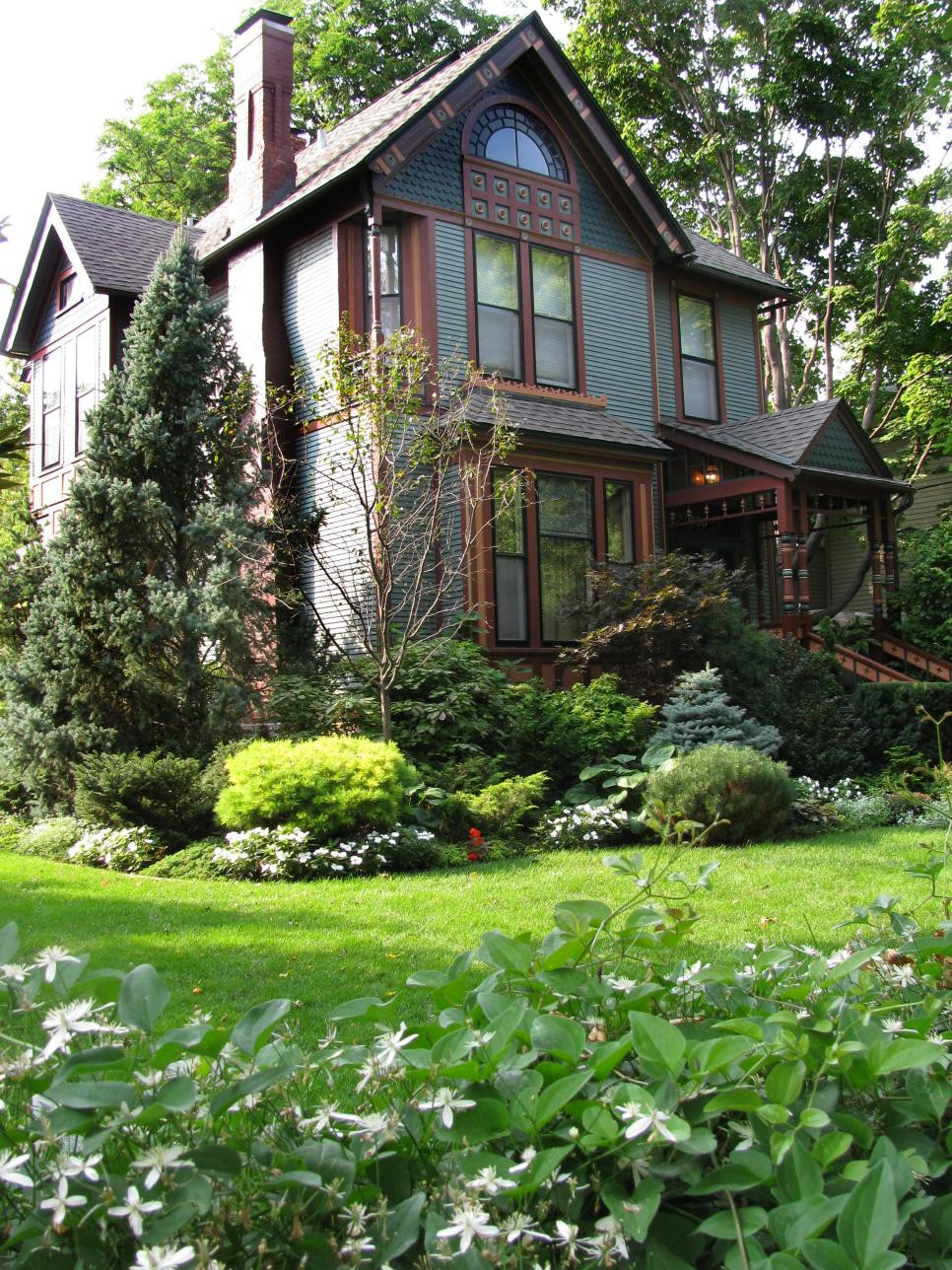 Frontyard Landscape Pictures
 The Important Factors to Consider to Get the Right Front