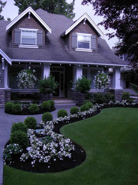 Frontyard Landscape Pictures
 Front Yard Landscaping Make Over 1 Traditional