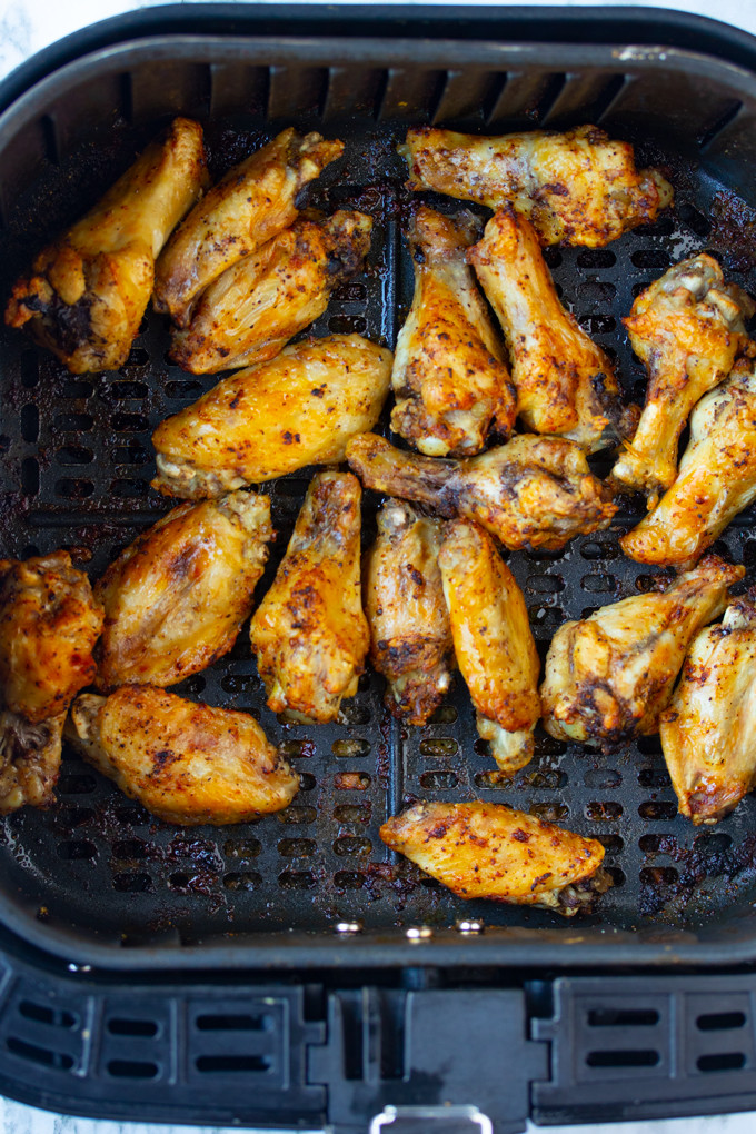 Frozen Chicken Wings In Airfryer
 How to Make Air Fryer Chicken Wings Fresh or Frozen My