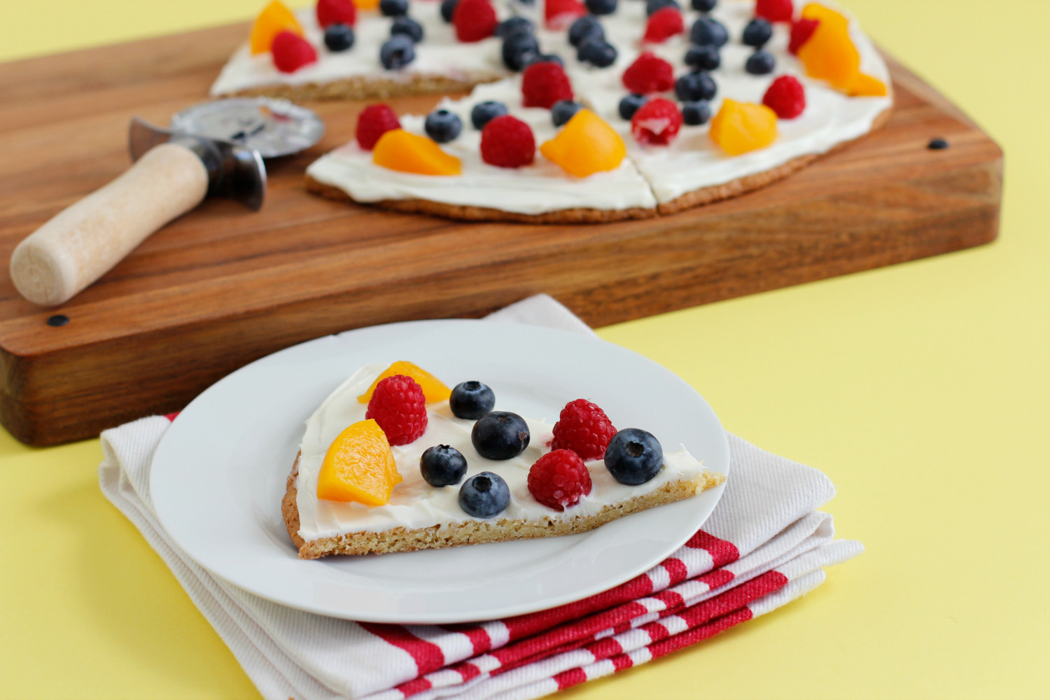 Fruitcake Cookies Made With Cake Mix
 Cake Mix Fruit Pizza Cookie