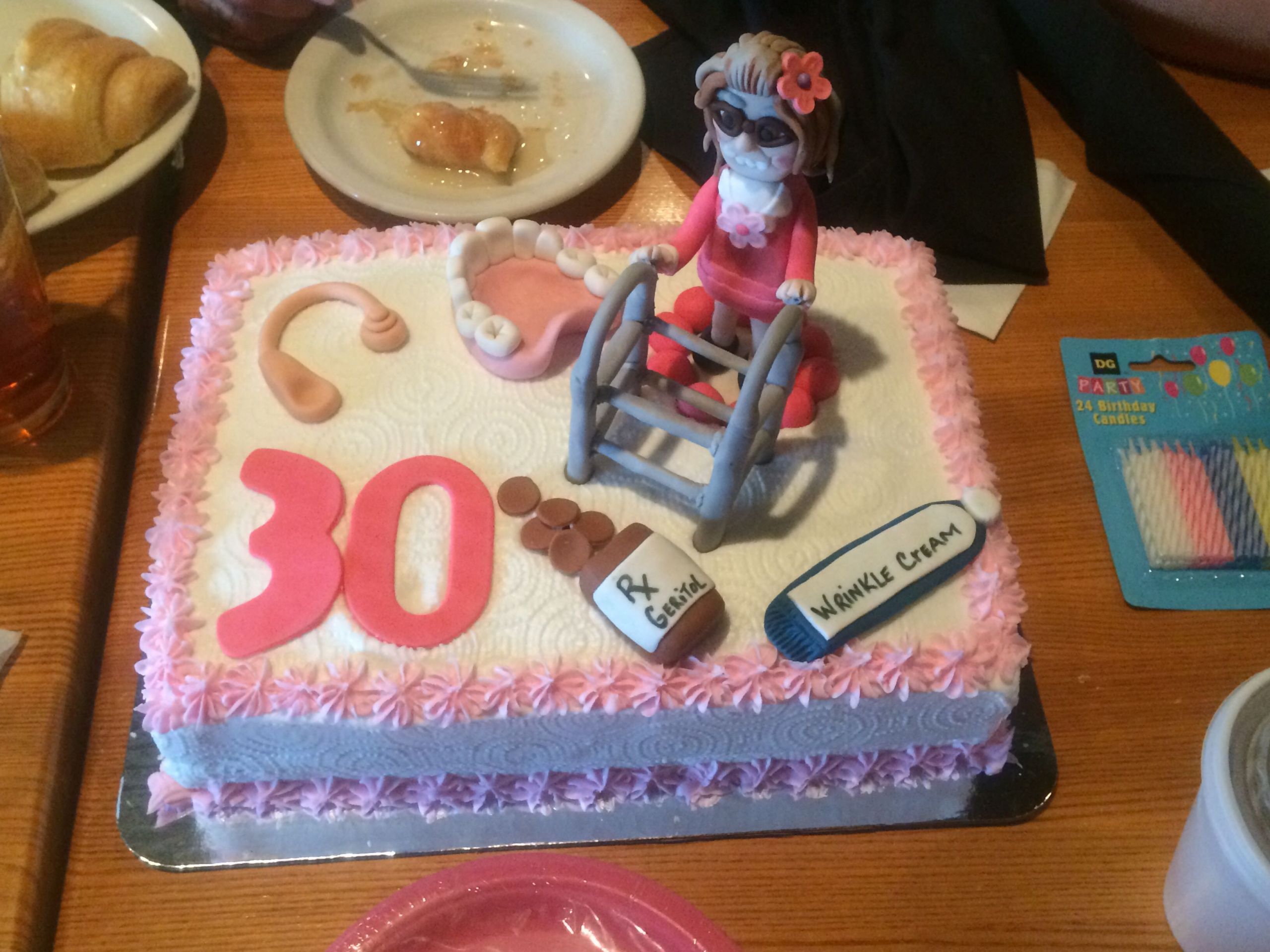 Funny 30th Birthday Cakes
 Happy 30th Birthday Cutest cake ever Old lady cake