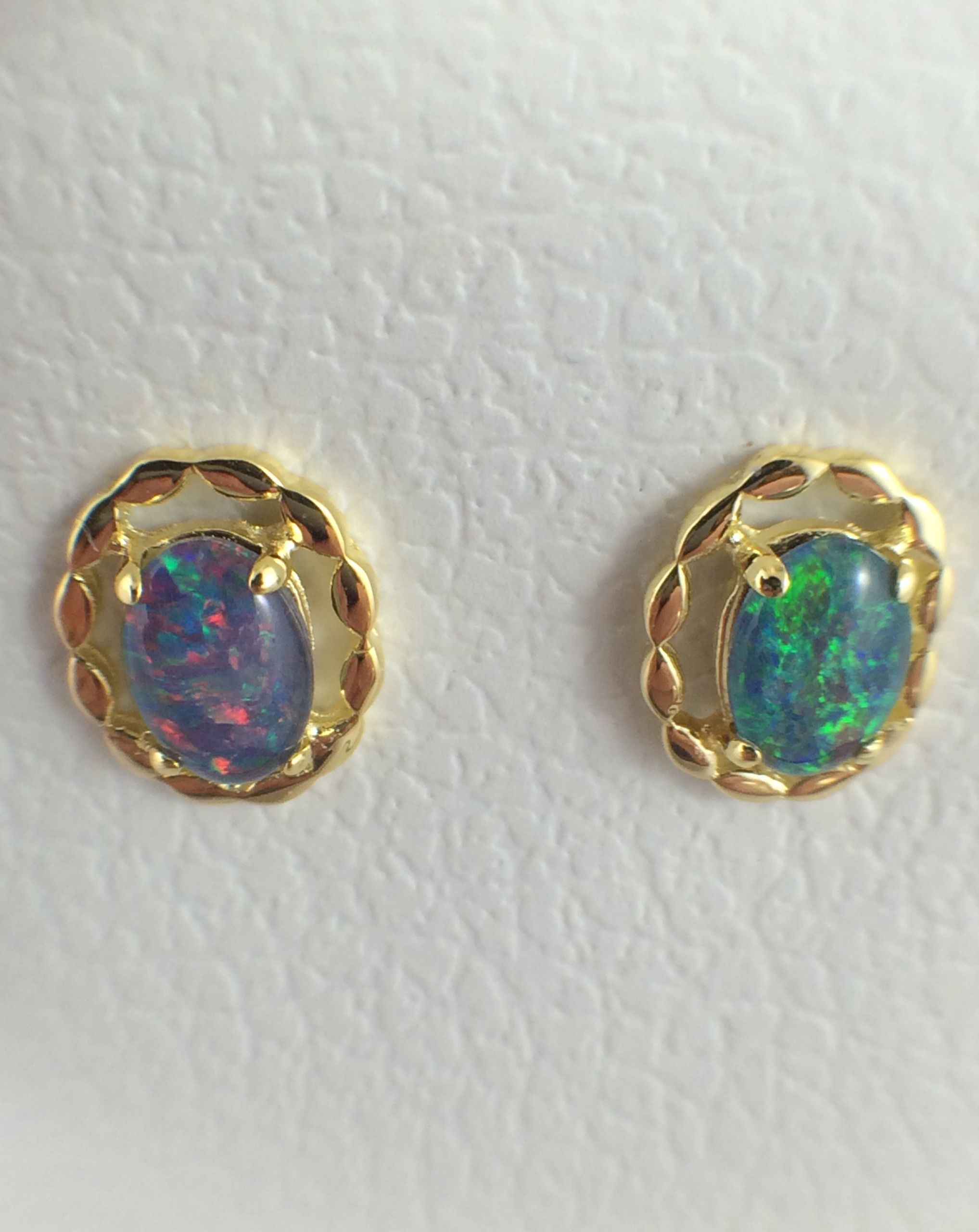 Genuine Opal Earrings
 Genuine Australian Coober Pedy Triplet Opal Stud Earrings
