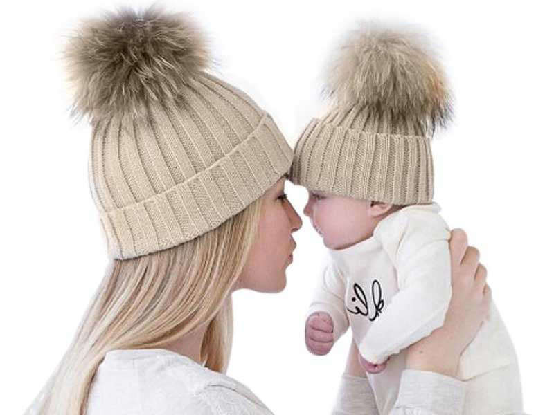 Gift For Newborn Baby And Mother
 Cozy Gifts For Mom and Baby Ten Adorable Ideas You Can