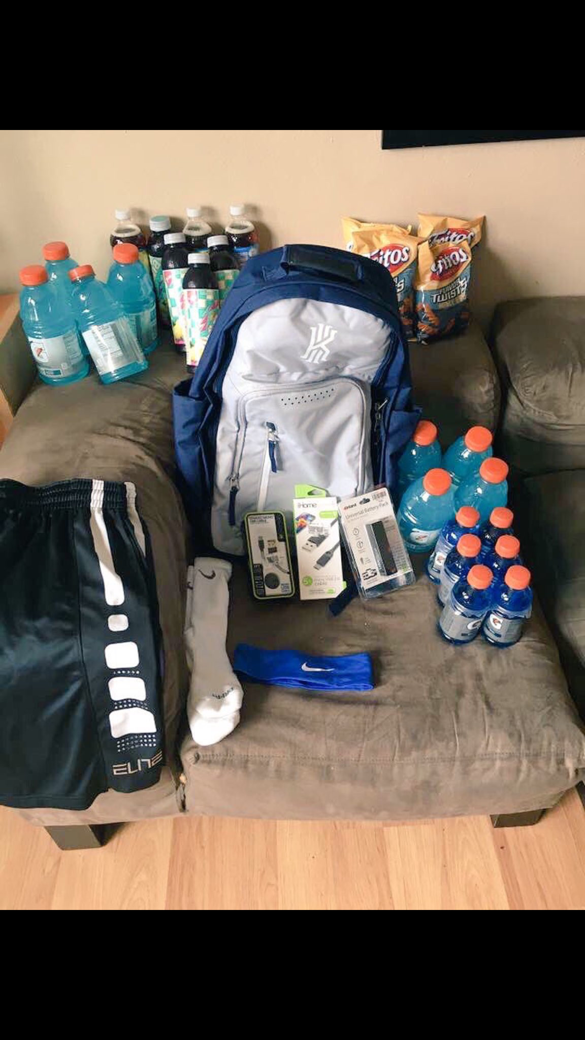 Gift Ideas For Athletic Boyfriend
 care package for basketball boyfriend