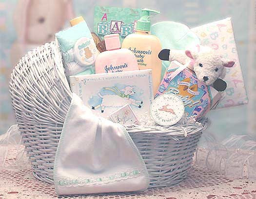 Gifts For Newly Born Baby
 30 Best Newborn Baby Gifts To Get For A New Baby