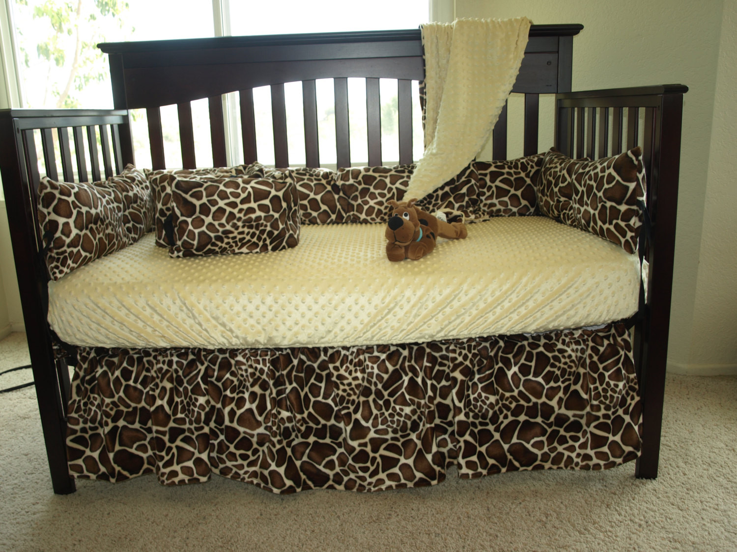 Giraffe Baby Decor
 Giraffe Baby Crib Bedding Set by SewCustomCorporation on Etsy