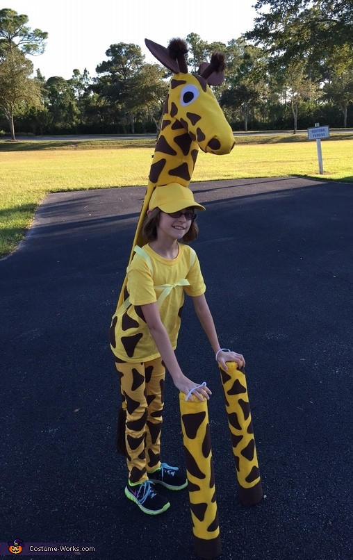 Giraffe Costume DIY
 DIY Giraffe Costume
