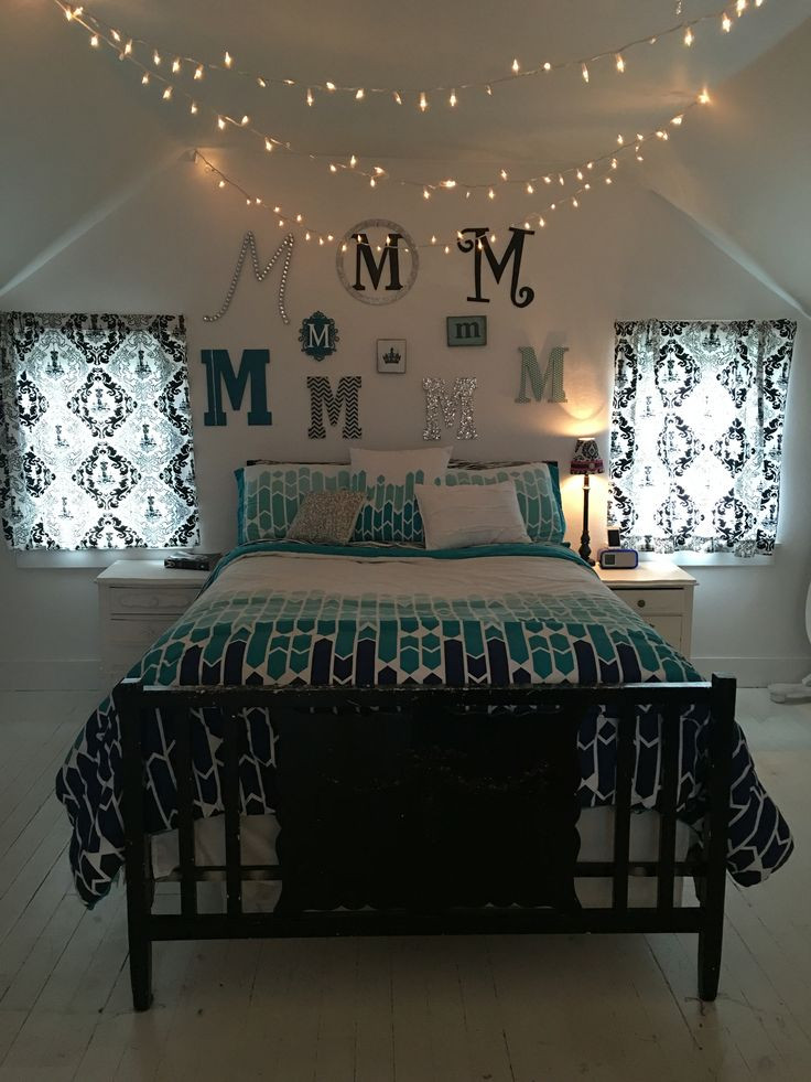 Girls Bedroom Lights
 Teenage girls bedroom twinkle lights Christmas lights