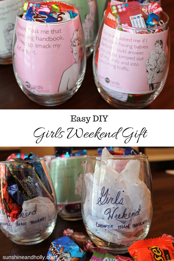 Girls Trip Gift Ideas
 Easy DIY Girls Weekend Gift
