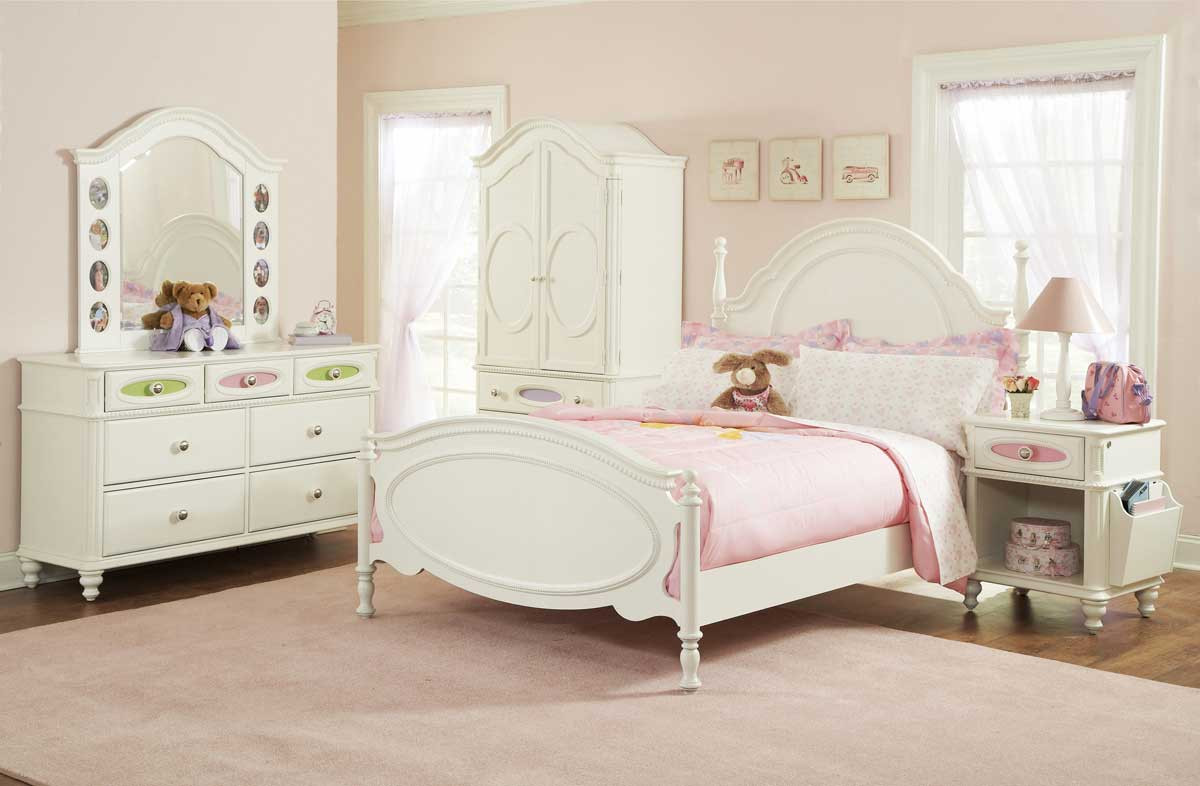 Girls White Bedroom
 Girls Bedroom Sets bining The Cute Aspects Amaza Design