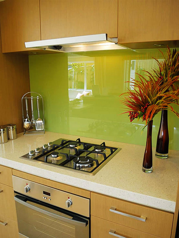 Glass Kitchen Backsplash
 12 Unique Kitchen Backsplash Designs