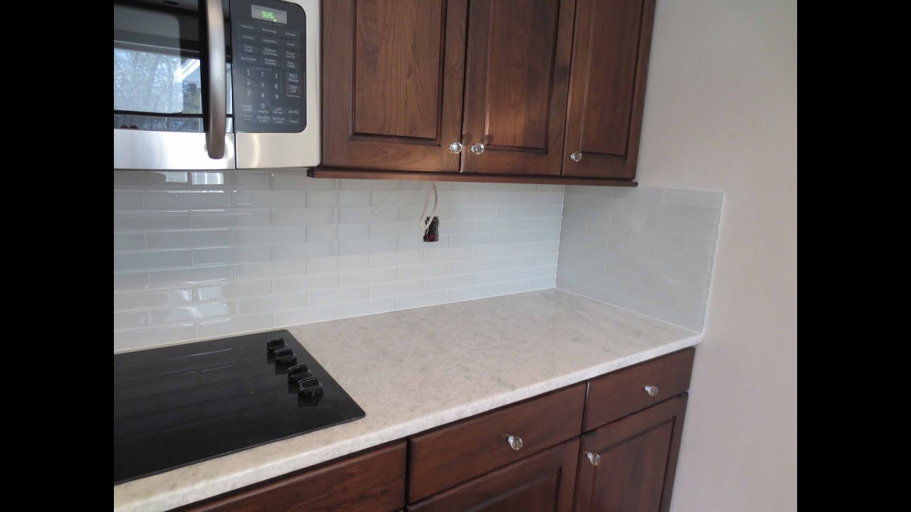 Glass Kitchen Backsplash
 How to install Glass tile Kitchen Backsplash