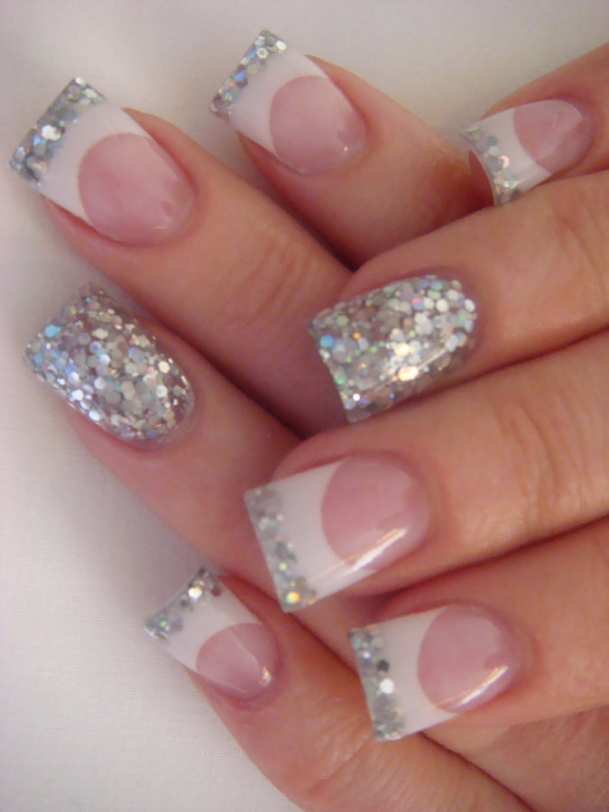 Glitter French Tip Nail Designs
 Elegant Nail Art Designs