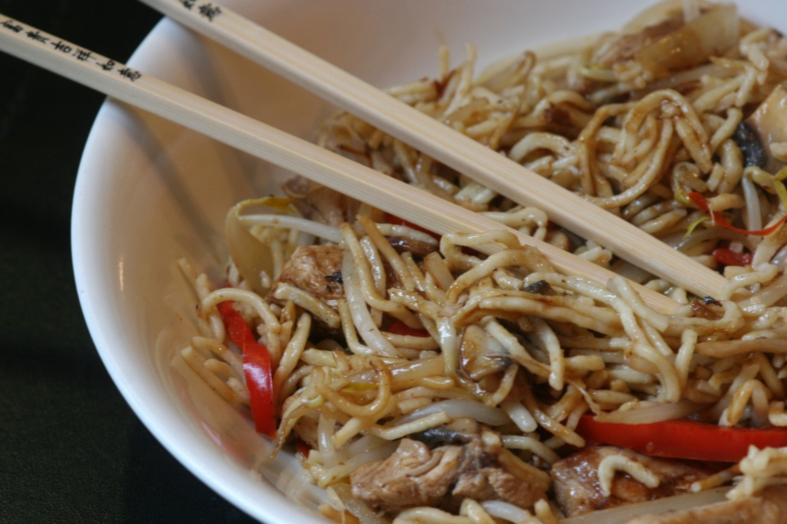 Gluten Free Chow Mein Noodles
 Chicken chow mein with gluten free egg noodles