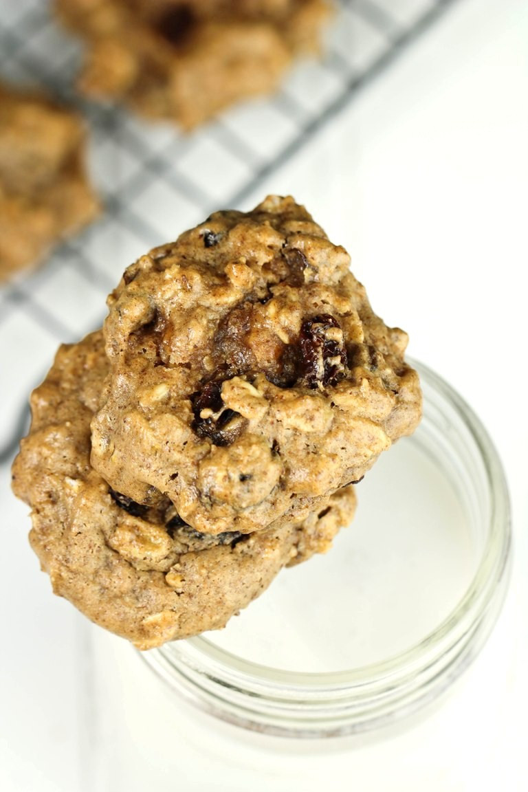 Gluten Free Vegan Oatmeal Raisin Cookies
 Vegan Oatmeal Raisin Cookies