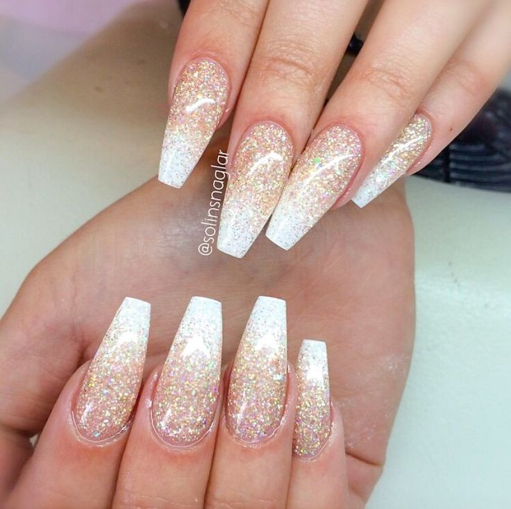 Gold Glitter Coffin Nails
 White and gold coffin nails LOVE