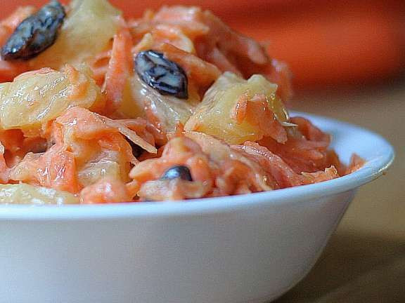 Golden Corral Easter Dinner
 Golden Corral Carrot and Raisin Salad Copycat Recipe