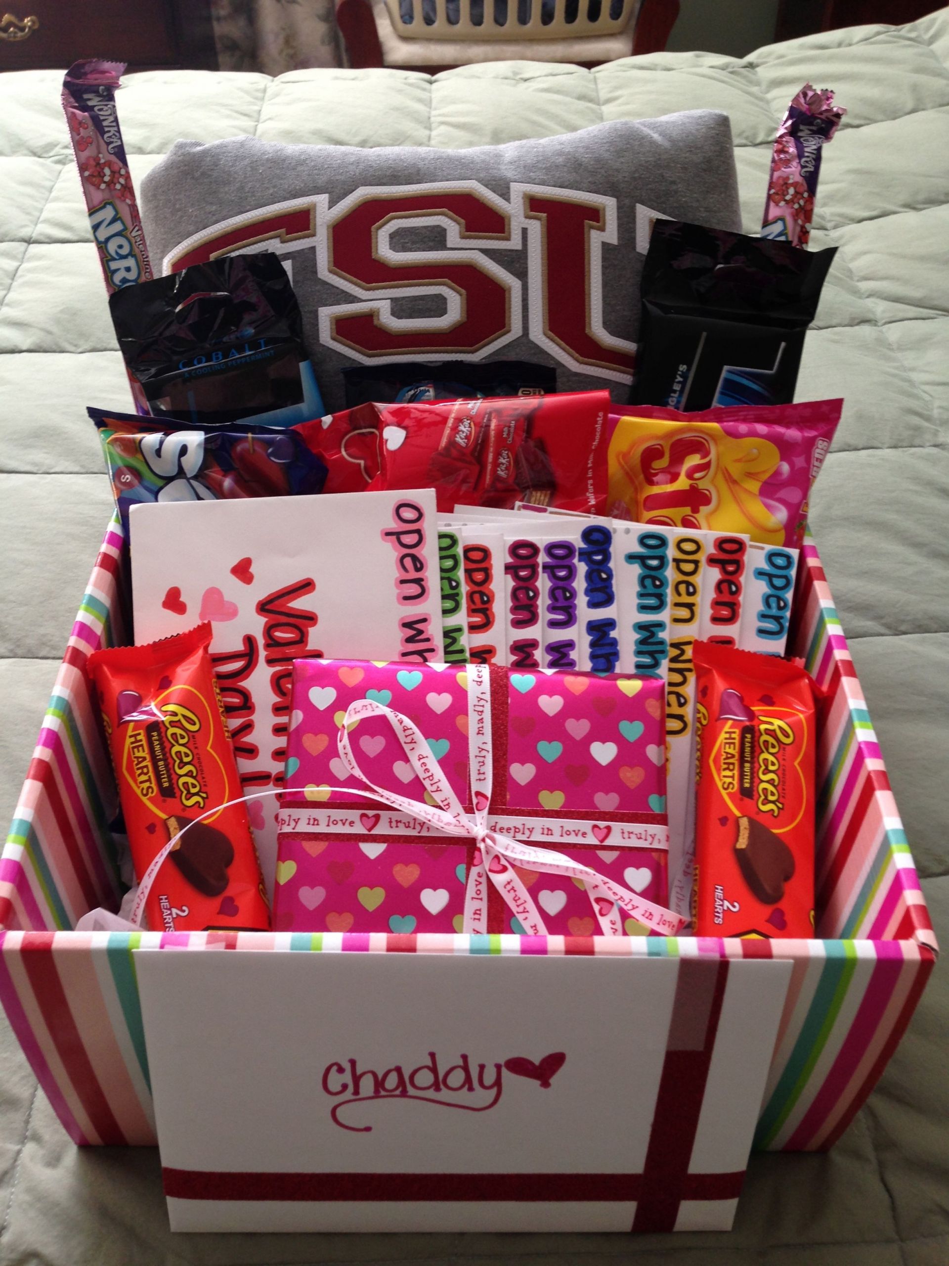 Good Valentines Day Gift Ideas Boyfriend
 valentines day t for him valentines day t basket