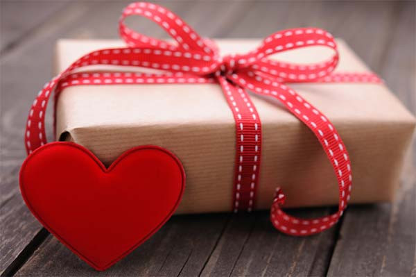 Good Valentines Day Gift Ideas For Her
 60 Inexpensive Valentine s Day Gift Ideas
