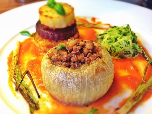 Gourmet Vegetarian Recipes
 The Gourmet Vegan • BAKED ONIONS WITH TOFU MINCE STUFFING