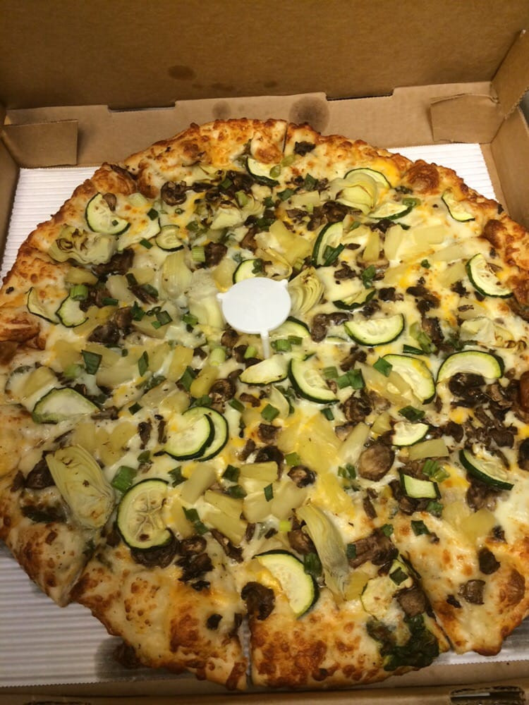 Gourmet Veggie Pizza
 Gourmet veggie pizza ey forgot the spinach and