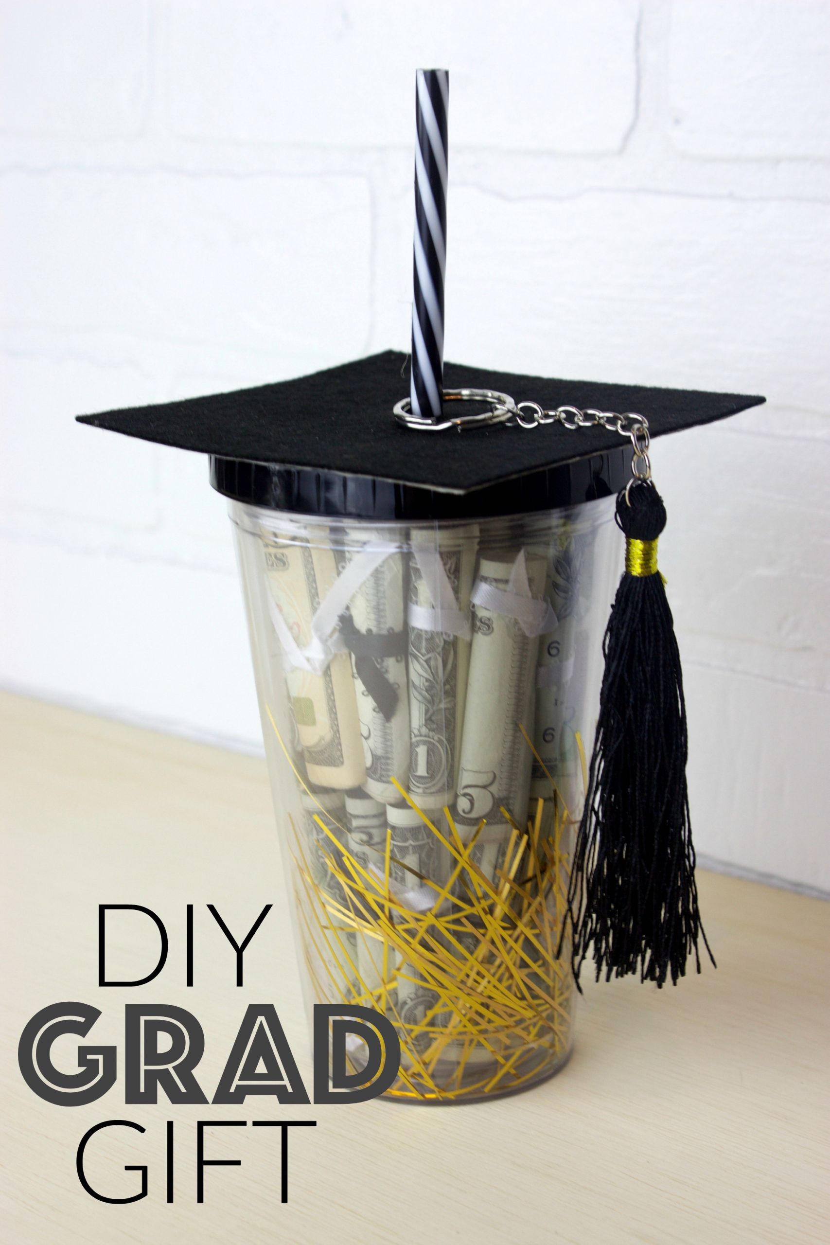 Graduation Gift DIY
 DIY Graduation Gift in a Cup