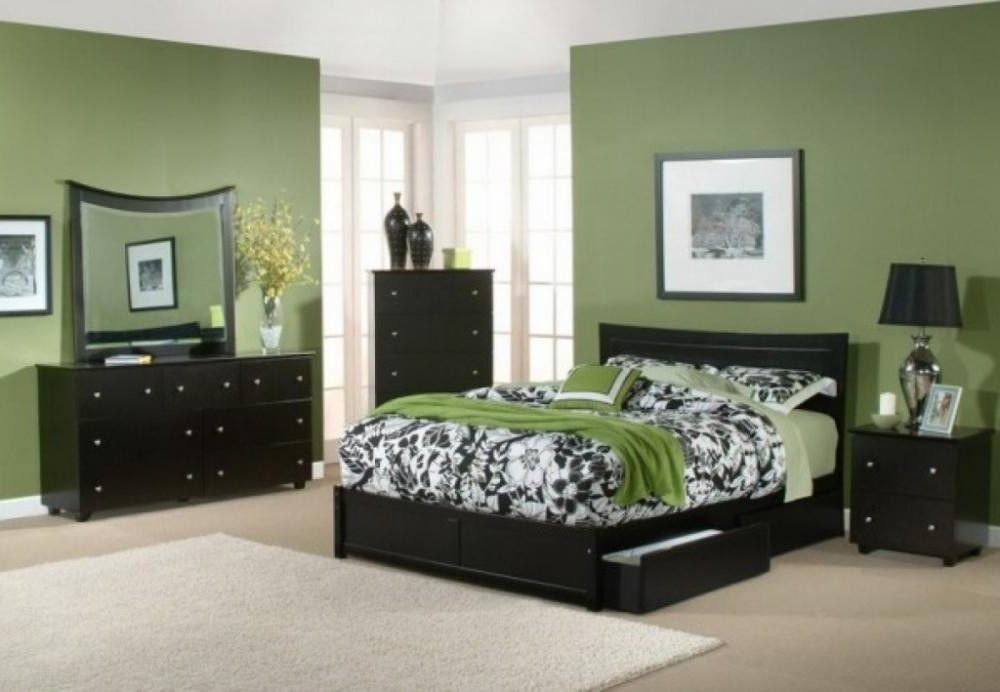 Green Bedroom Colors
 Choosing Green Bedroom to Refresh your Minds