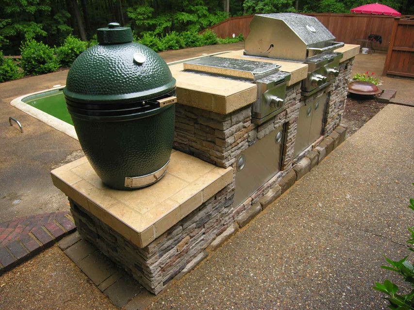 Green Egg Outdoor Kitchen
 Want to make your Macon outdoor living space sizzle this