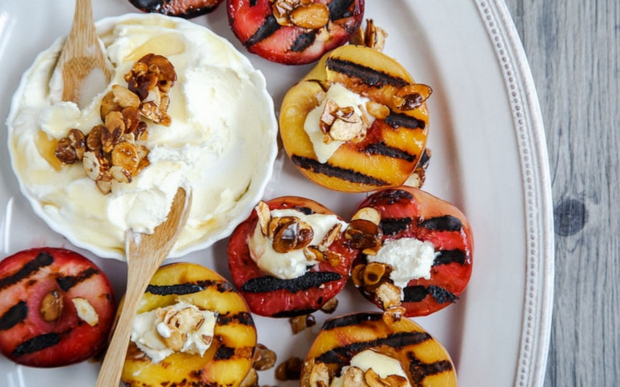 Grilled Fruit Desserts
 12 Swoon Worthy Grilled Desserts