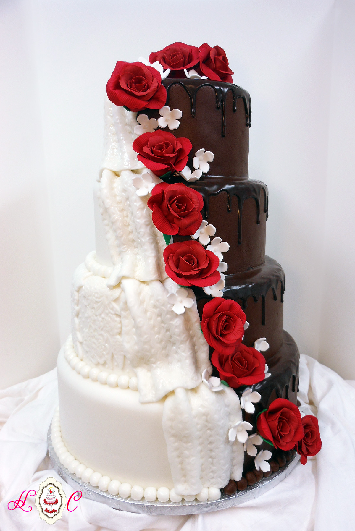Groom Wedding Cakes
 12 Creative Wedding Cake Ideas for the Bride and Groom