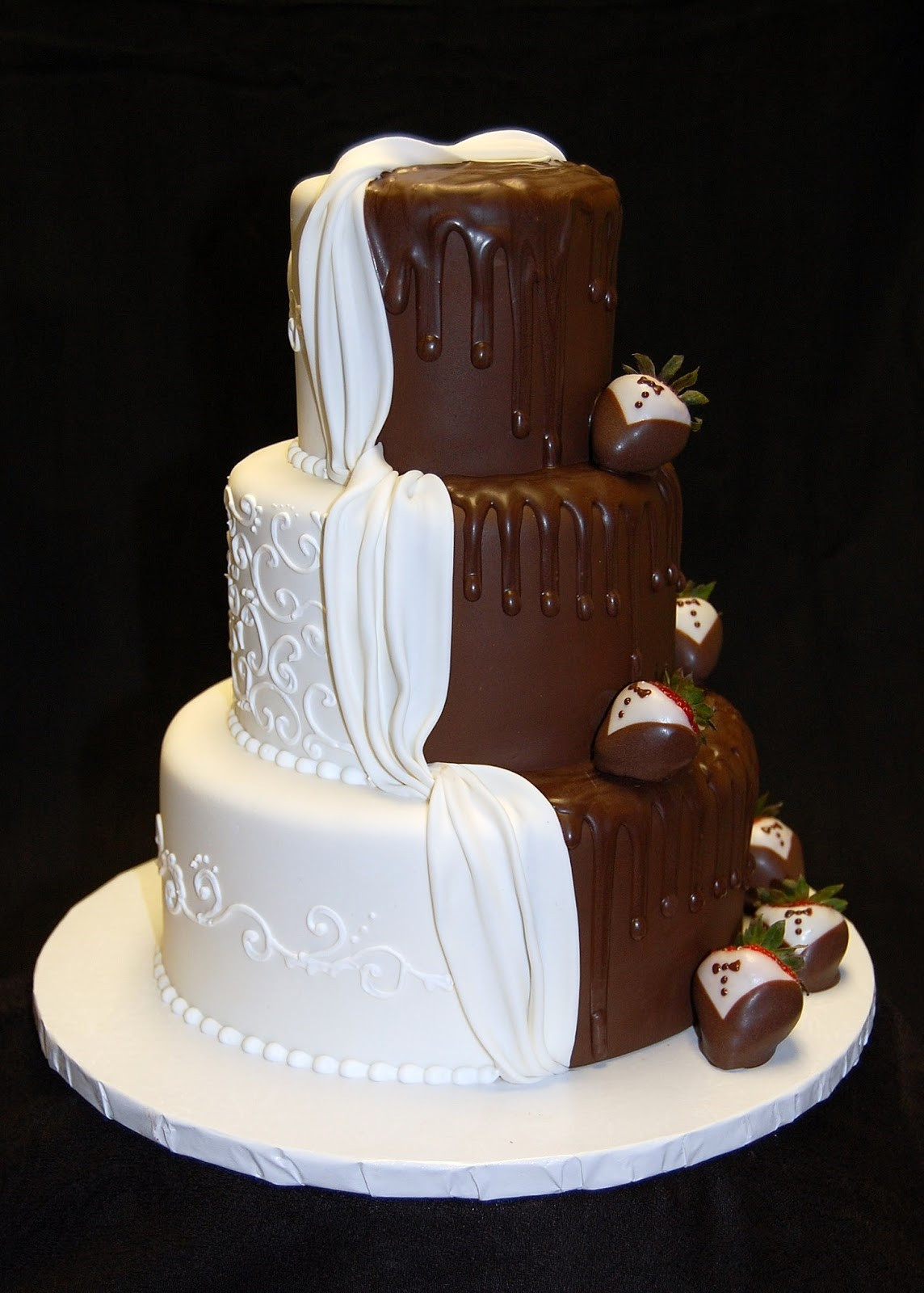 Groom Wedding Cakes
 Drea s Dessert Factory "His and Hers" Wedding Cake