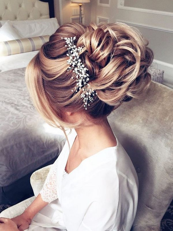 Hairstyle Ideas For Brides
 25 Chic Updo Wedding Hairstyles for All Brides