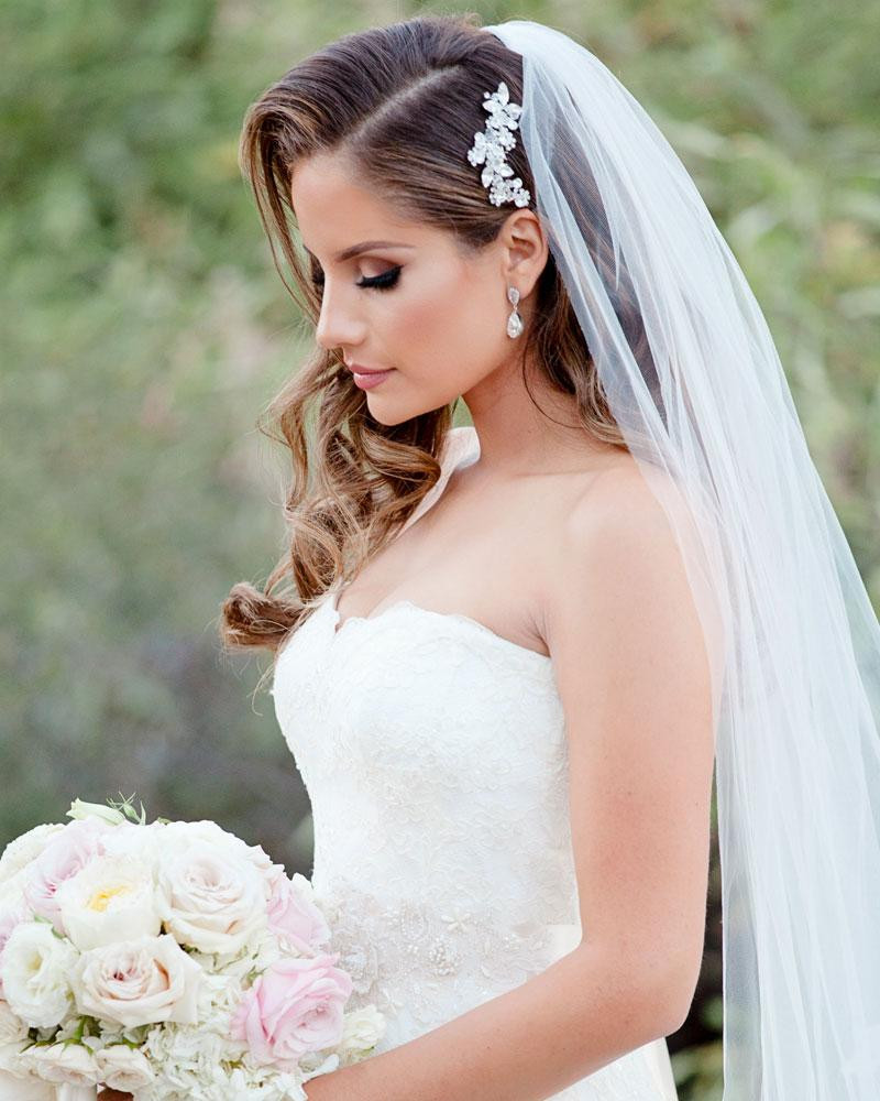 Hairstyles Brides
 17 Wedding Hairstyles You ll Adore Butterfly Labs