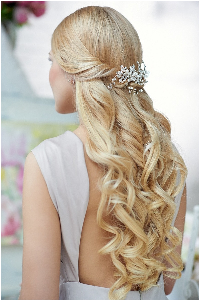 Hairstyles For Prom Half Up Half Down
 2015 Prom Hairstyles – Half Up Half Down Prom Hairstyles