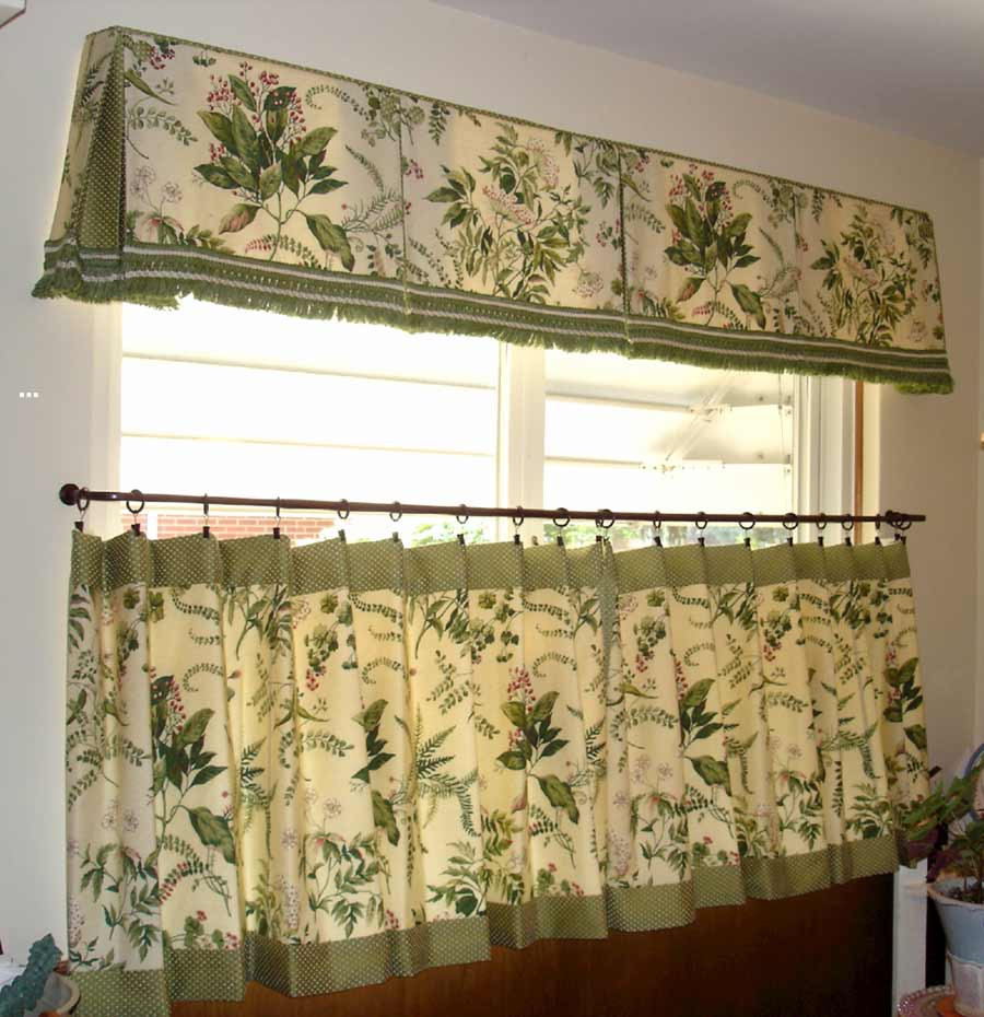 Half Curtains For Kitchen
 Half Window Curtains Ideas
