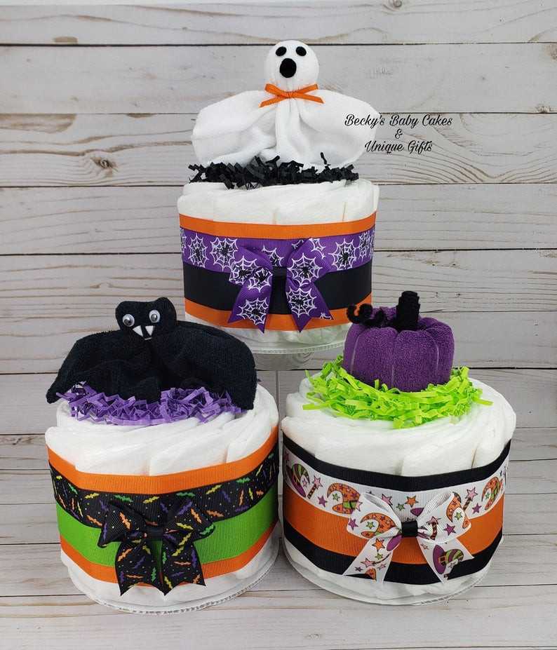 Halloween Baby Shower Cakes
 Halloween Baby Shower Halloween Diaper Cake Trick or Treat