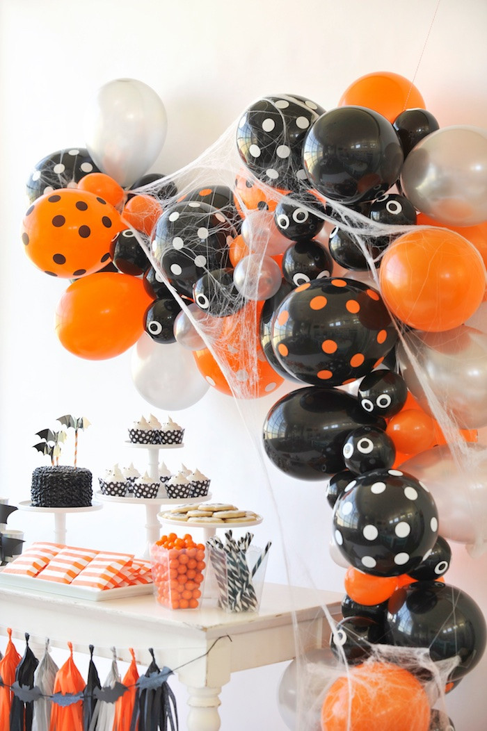 Halloween Birthday Party Decoration Ideas
 Kara s Party Ideas Super Spooky Halloween Party