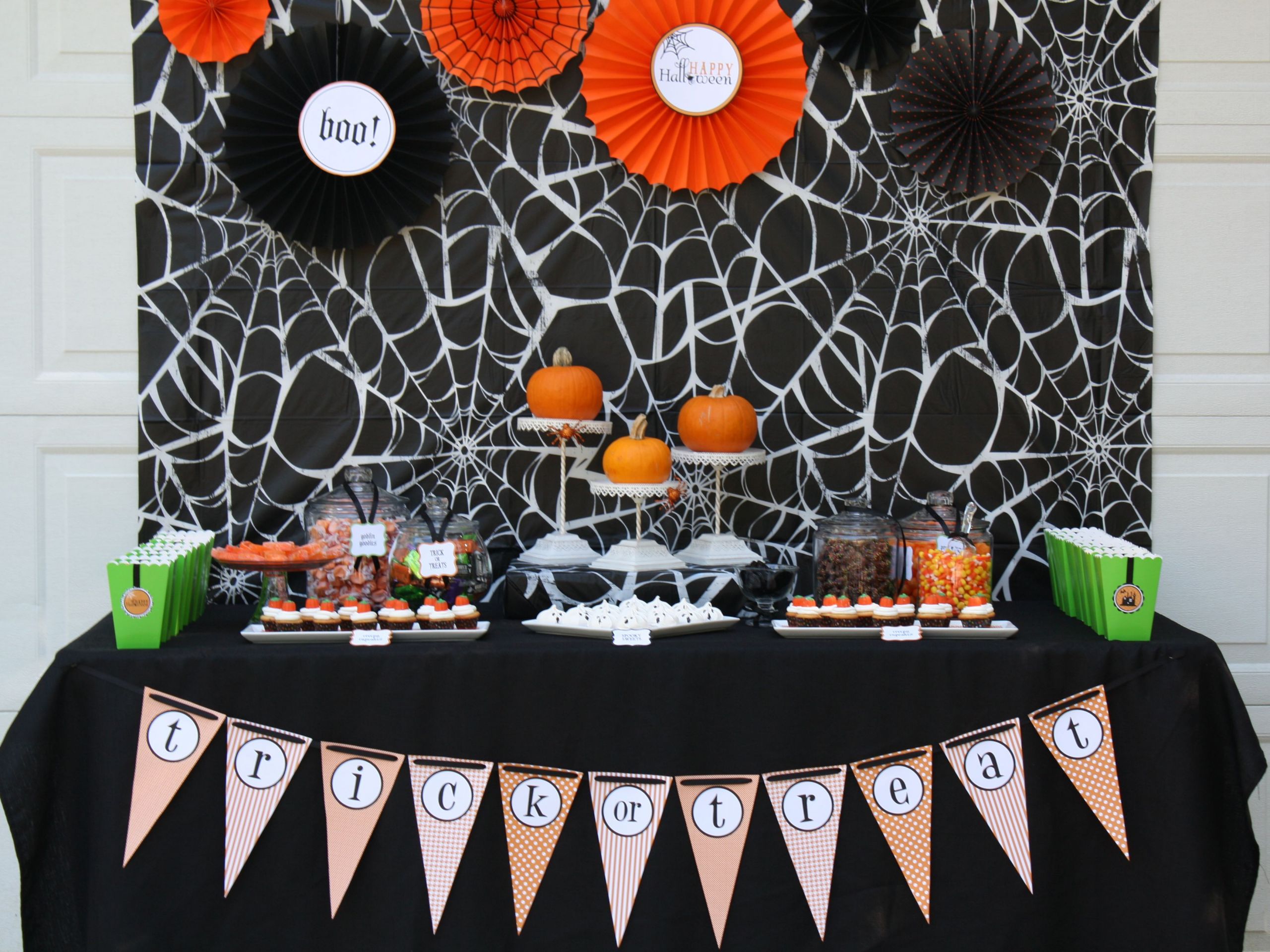 Halloween Birthday Party Decoration Ideas
 20 Classic Halloween Decorations Ideas