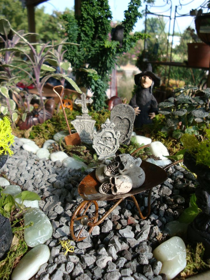 Halloween Fairy Garden
 17 Best images about Fall and Halloween fairy garden on