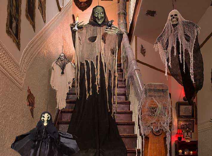 Halloween House Party Ideas
 12 Halloween Party Decoration Ideas To Make Your Party