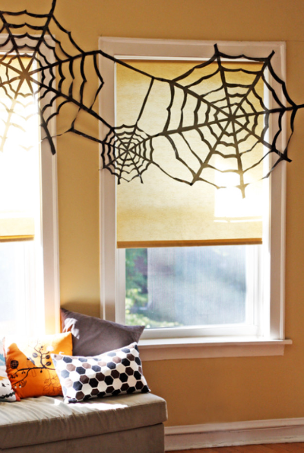 Halloween Party Decoration Ideas Diy
 15 Effortless DIY Halloween Party Decorations You Can Make