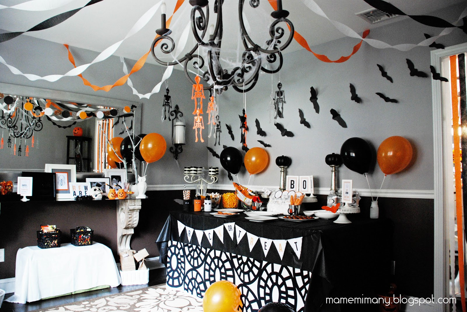 Halloween Party Decorations Ideas For Adults
 MaMeMima real party a halloween party