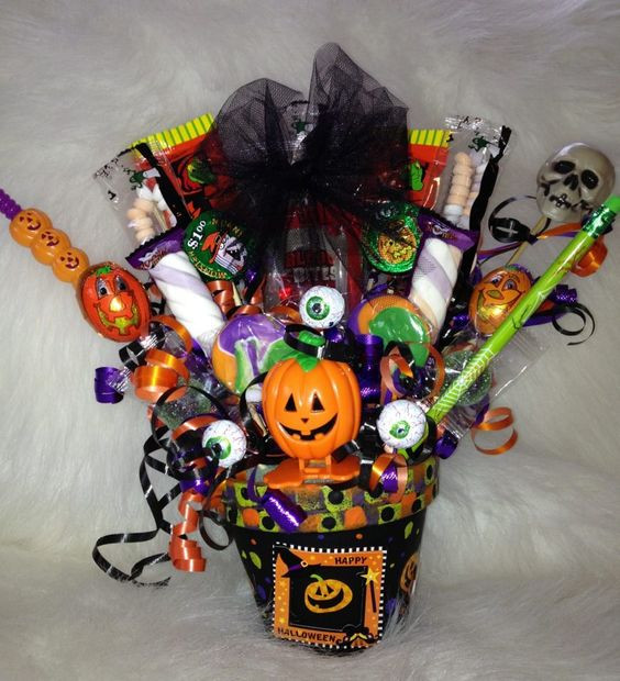 Halloween Party Gift Ideas
 Halloween Party Favors