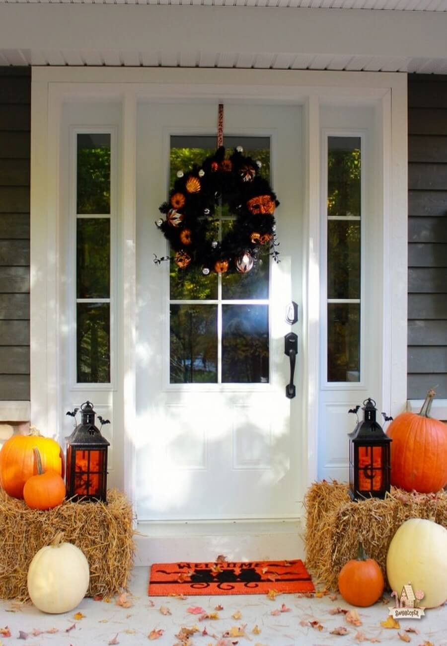 Halloween Porch Decorations
 Halloween Pumpkin Decor for the Front Porch that You ll