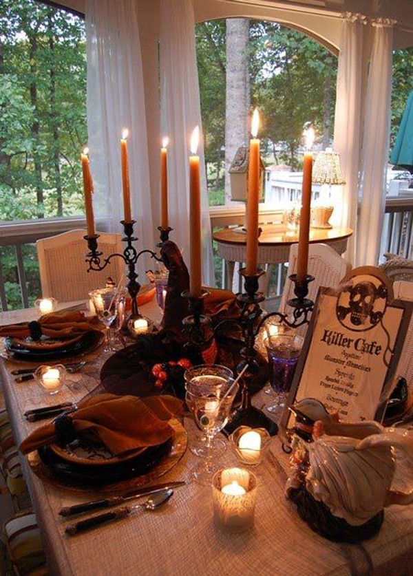 Halloween Table Settings
 30 Dramatic Halloween Table Decor Ideas