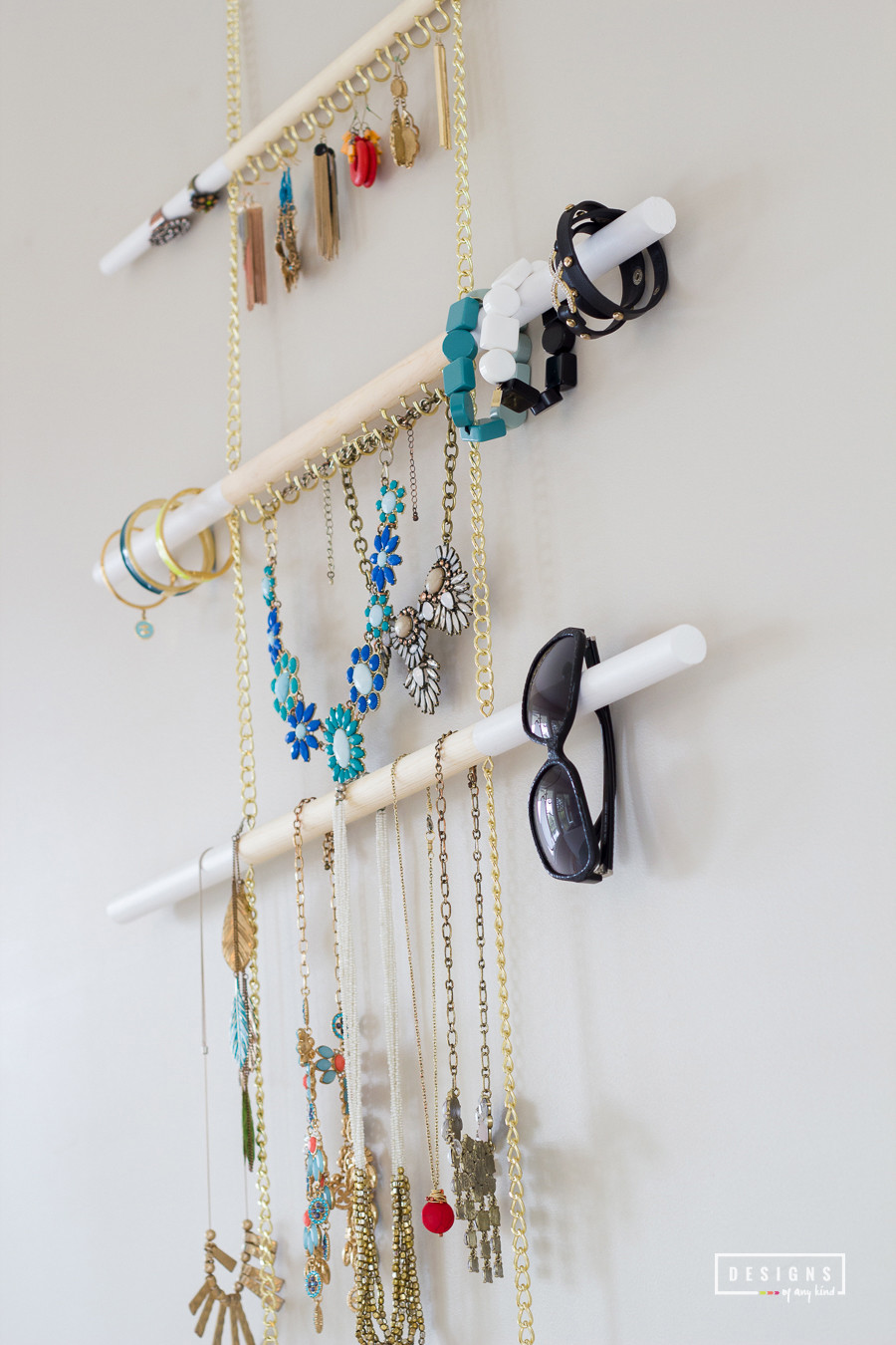 Hanging Jewelry Organizer DIY
 DIY Modern Hanging Jewelry Organizer Designs of Any Kind